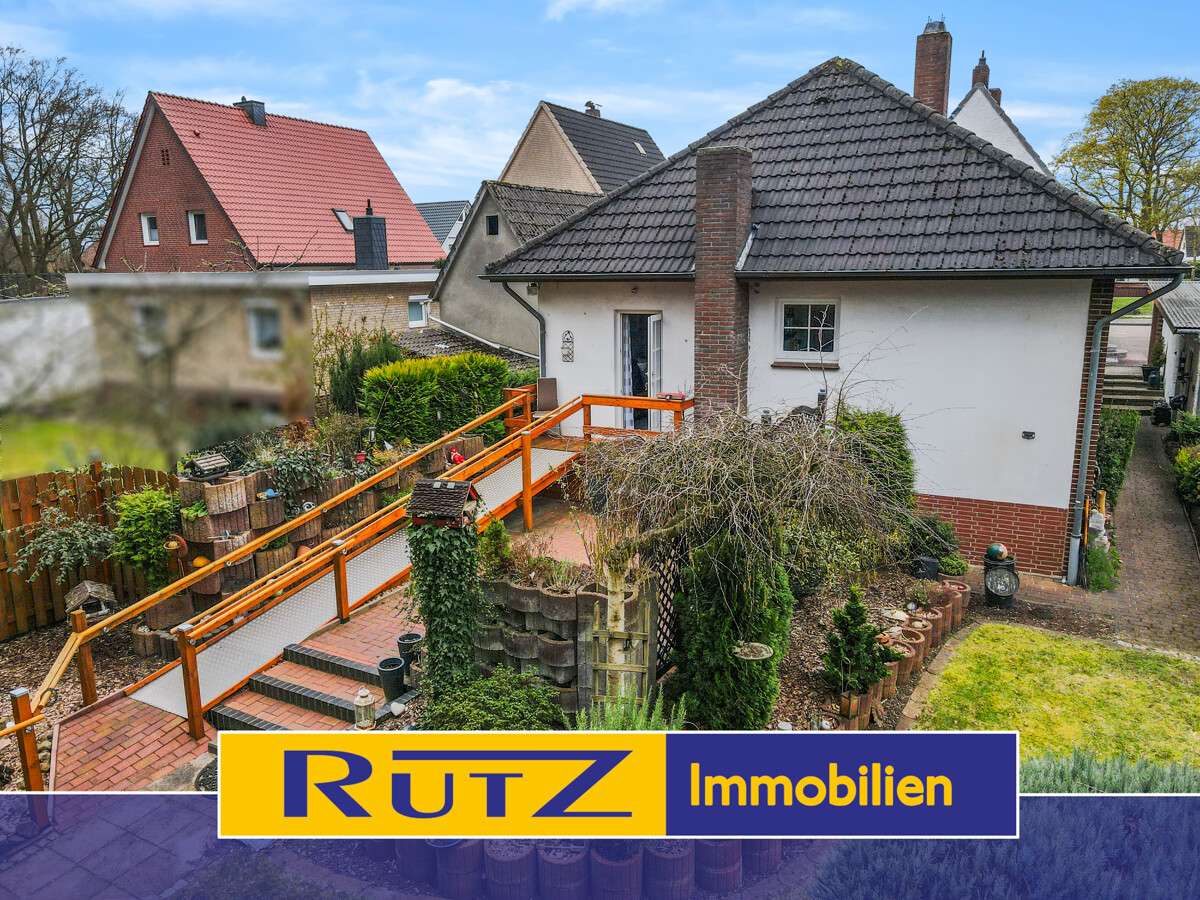 Thumbnail-Haus zum Kaufen in Delmenhorst Annenheide 257.000,00 € 76.35 m²