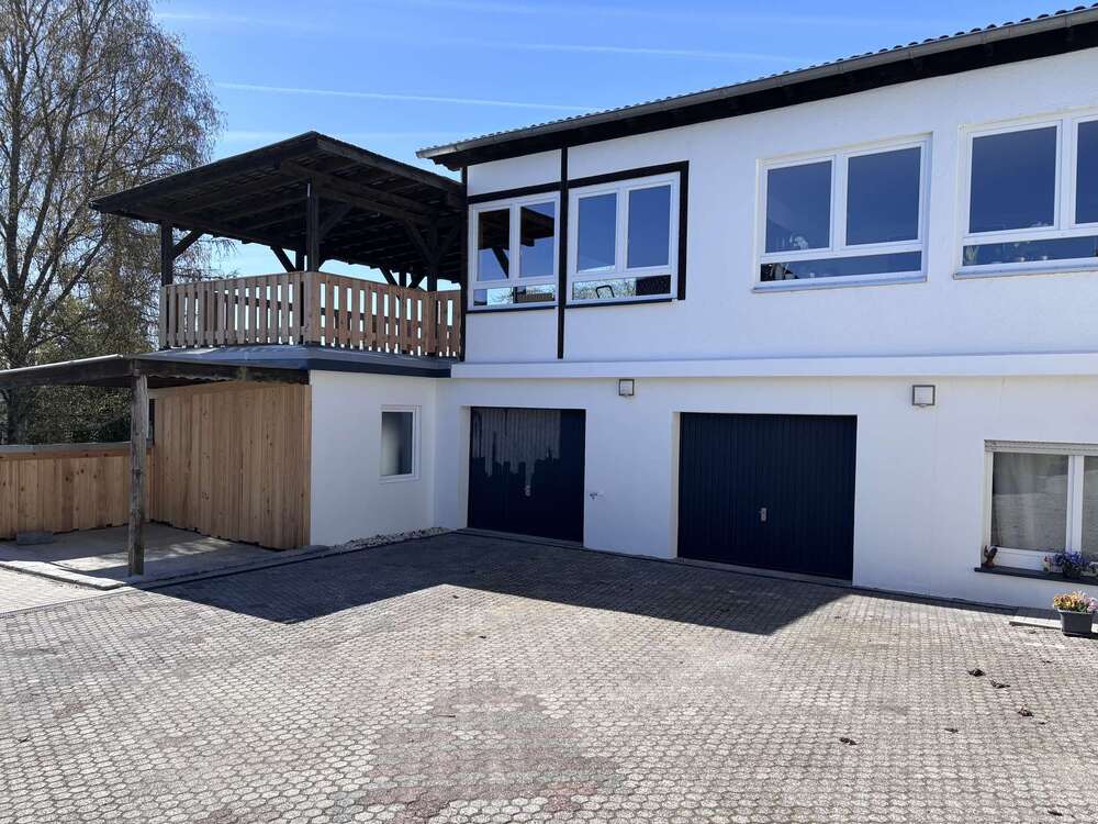 Thumbnail-Mehrfamilienhaus als Rendite-Perle im Einzugsgebiet NRWHessen mit Turbo & 4,9 % Einstiegsrendite!