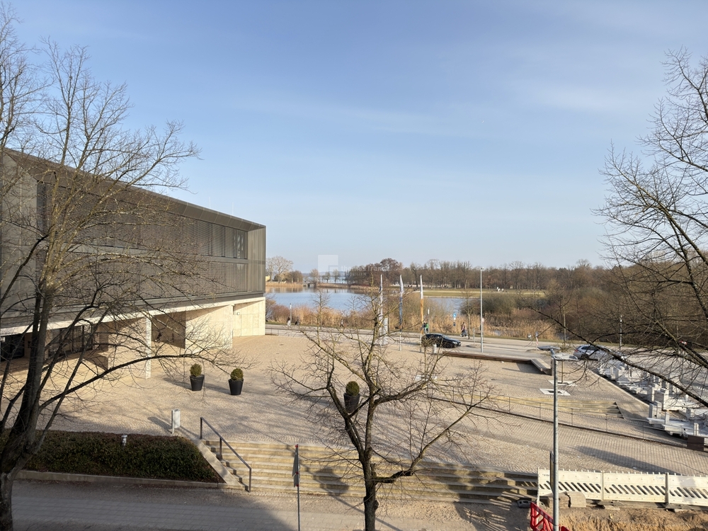 Thumbnail-Repräsentatives Wohnen am Schlossgarten: Frisch renoviert & voller Wärme