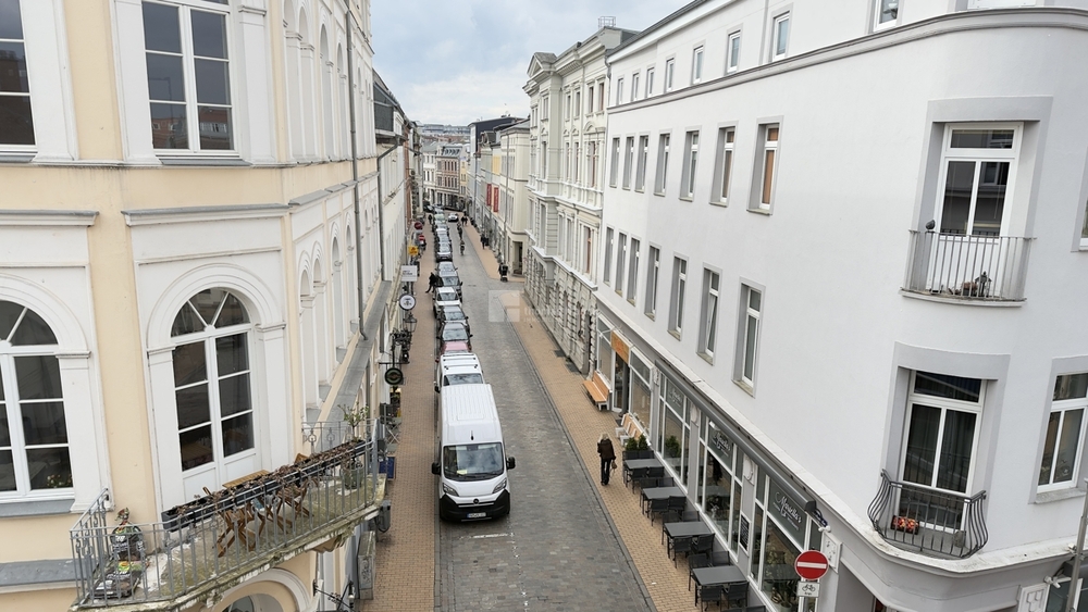 Thumbnail-Hier fängst Du morgens mit einem echten Stadtbild an - Schelfstadt - Altstadt - 2. OG