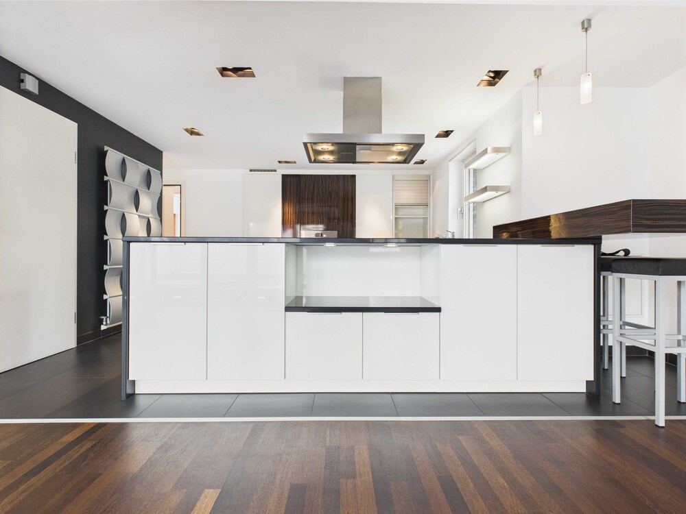 Thumbnail-Exklusives Maisonette-Penthouse mit EBK, Whirlpool, Sauna & 2 TG-Stellplätzen - provisionsfrei