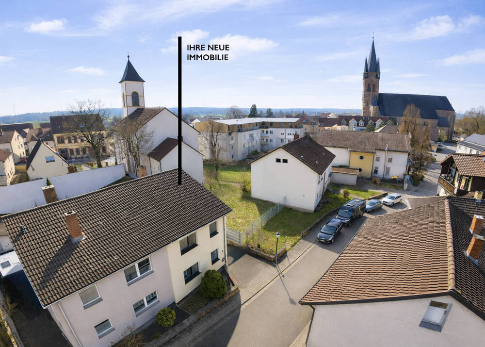 Thumbnail-ATIK: Gepflegte Doppelhaushälfte in attraktiver Lage von Reilingen