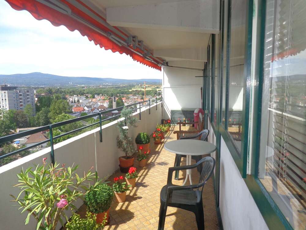 Thumbnail-Wohnung zum Kaufen in Eschborn 390.000,00 € 91 m²