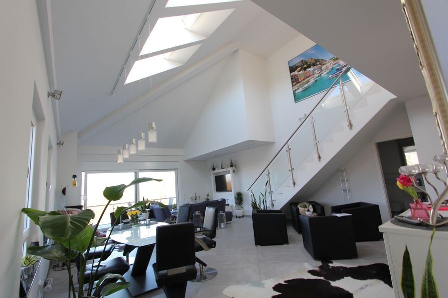 Thumbnail-albero:) Premium-Maisonette direkt am Main - Kamin, Sauna, Aufzug und TG