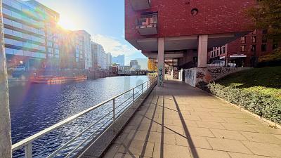 Thumbnail-ELEGANTES BUSINESS-ZUHAUSE AM WASSER