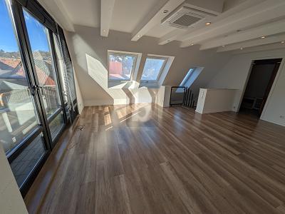 Thumbnail-MODERN WOHNEN MIT WINTERGARTEN, GARAGE, EBK