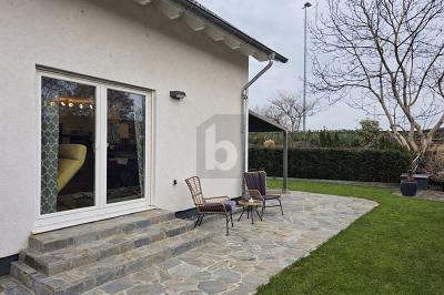 Thumbnail-MODERNES WOHNEN TRIFFT GRÜNE OASE