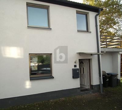 Thumbnail-KLEINES HAUS 80 M² *** LIEBEVOLL RENOVIERT