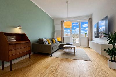 Thumbnail-ERSTBEZUG IM MODERNEN ALTBAUTRAUM