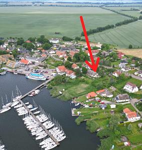 Thumbnail-EINE MODERNISIERTE FISCHERHAUS-DOPPELHAUSHÄLFTE