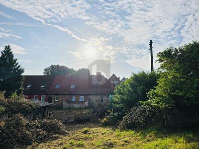 Thumbnail-CHARMANTES ZUHAUSE MIT FLAIR UND POTENZIAL