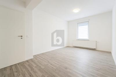 Thumbnail-SCHÖNES WG-ZIMMER IN ZENTRALER LAGE (2)