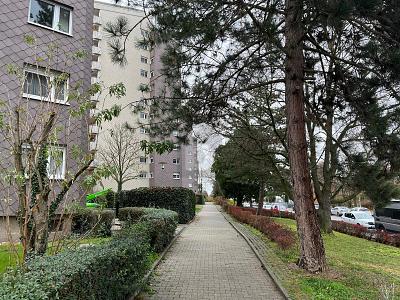 Thumbnail-EINZIEHEN UND SICH WOHLFÜHLEN