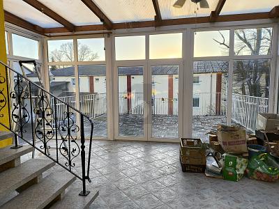 Thumbnail-VERSTECKTES PARADIES MIT WINTERGARTEN