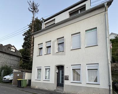 Thumbnail-EIN ZUHAUSE MIT ERWEITERUNGSPOTENZIAL