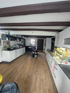 Thumbnail-EXQUISITER BAUERNHOF MIT GROßEM GRUNDSTÜCK