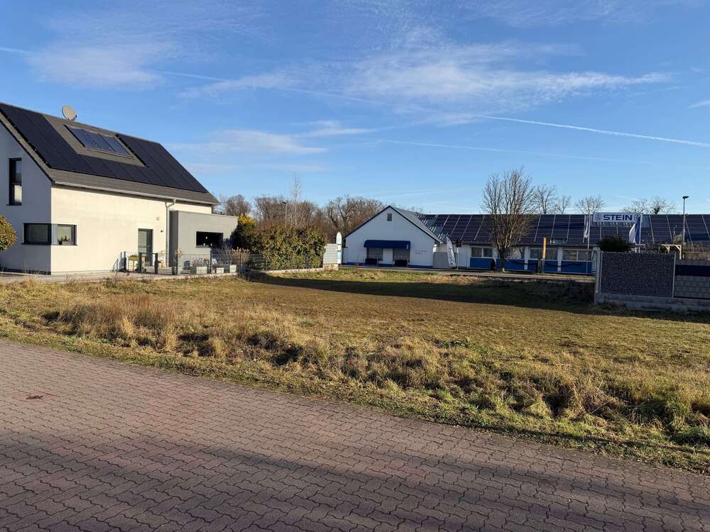Thumbnail-Grundstück zu verkaufen in Waldsee 379.000,00 € 515 m²