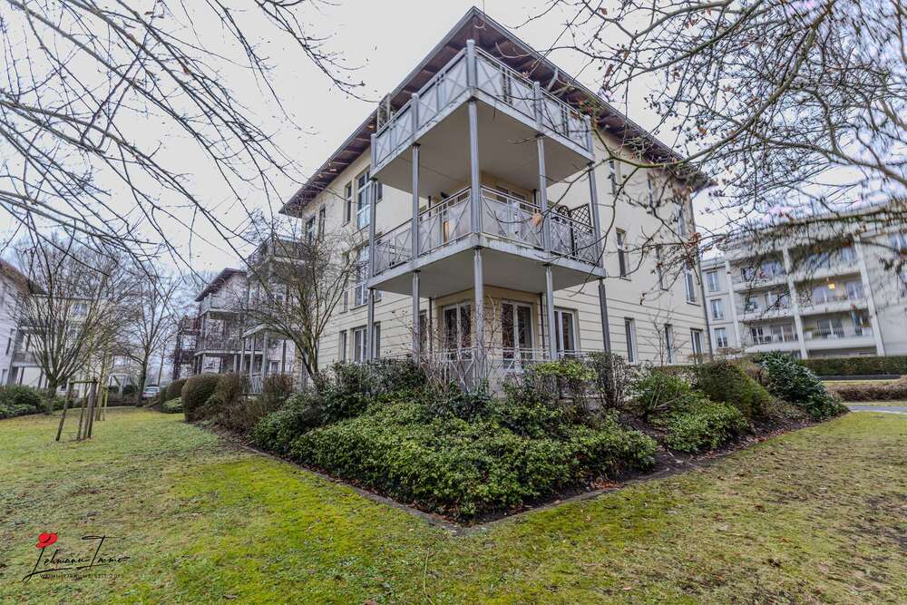 Thumbnail-reduziert! Wohnen am Tiefen See – 2-Zimmer-Wohnjuwel mit Balkon & Tiefgaragenstellplatz