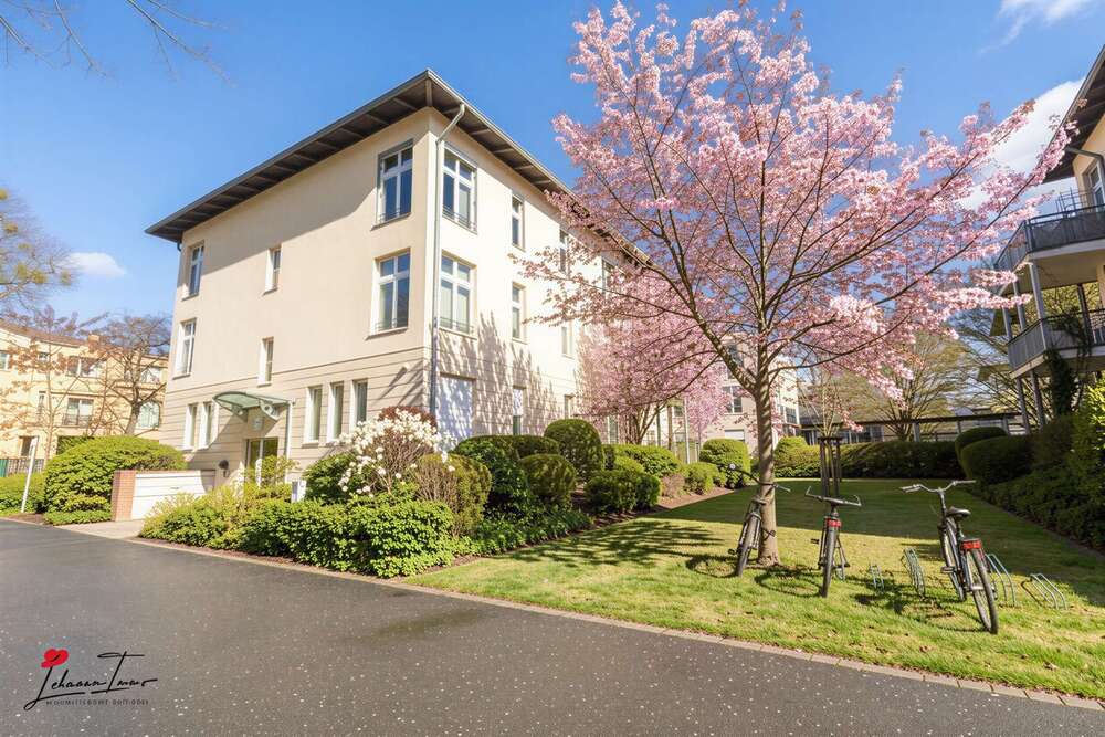 Thumbnail-Wohnen am Tiefen See – 2-Zimmer-Wohnjuwel mit Balkon & Tiefgaragenstellplatz