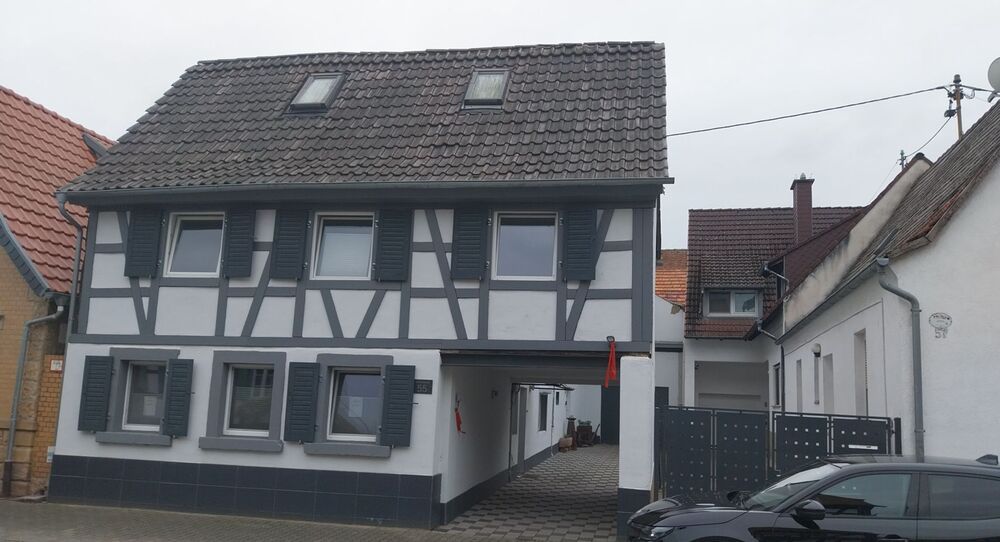 Thumbnail-? Modernisiertes Bauernhaus mit Charme – kernsaniert & bezugsfertig