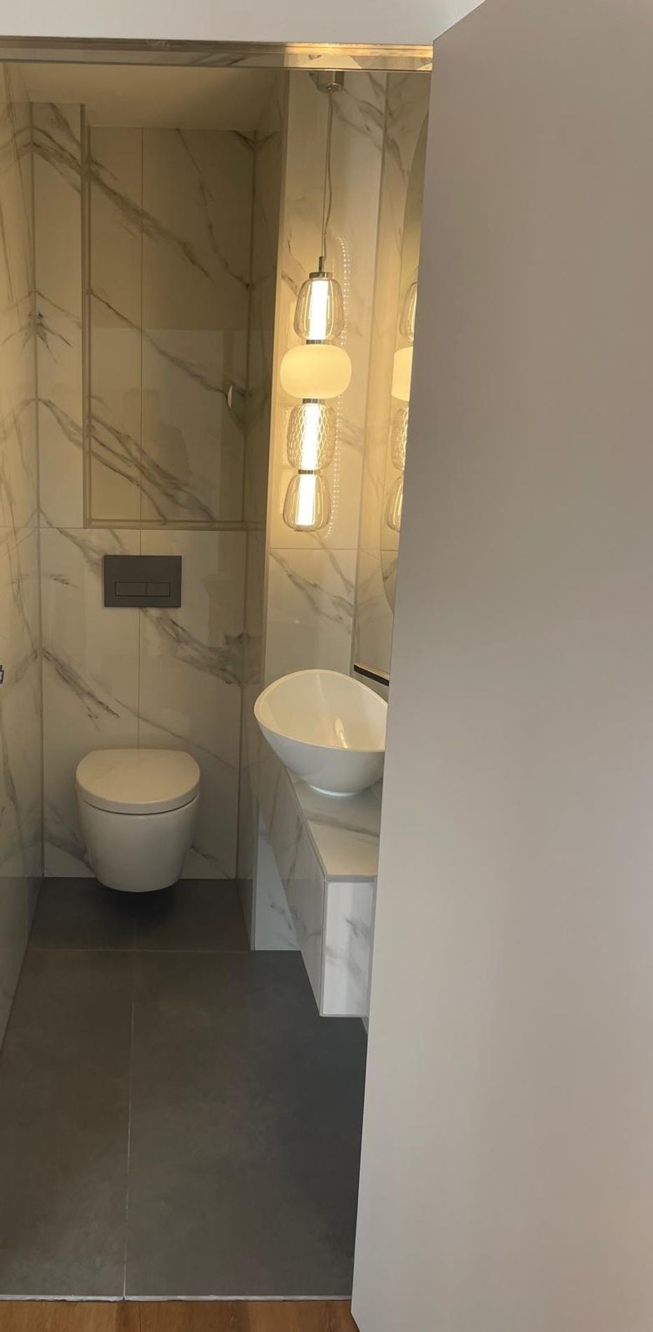 Thumbnail-Großzügige, frisch sanierte 2-Zimmer-Wohnung mit Loggia und Blick ins Grüne