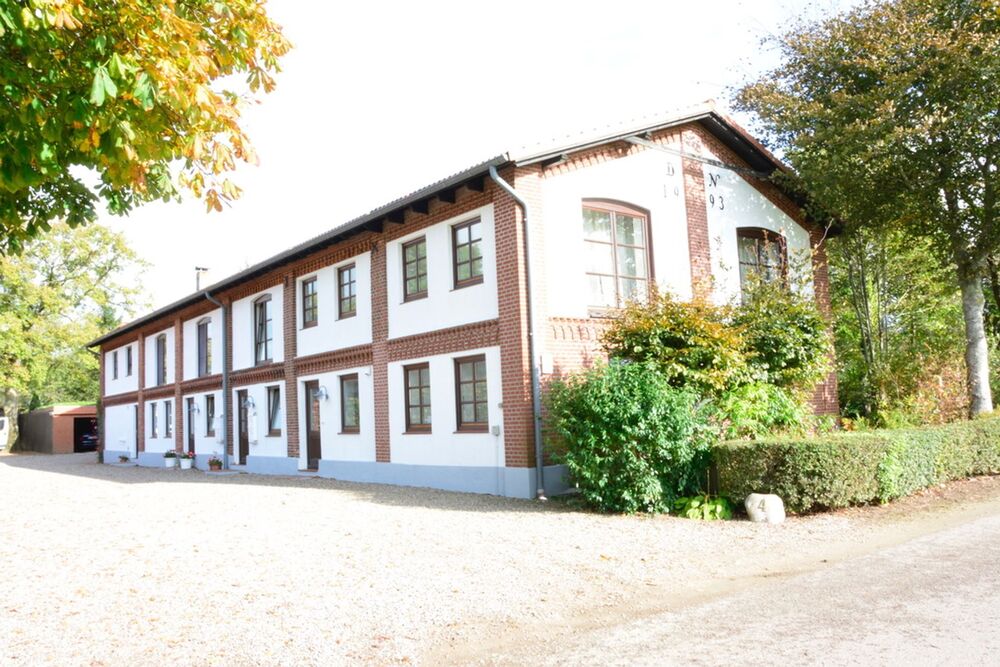Thumbnail-Wer hat Lust auf Natur Entspannung? Wunderschöne EG- Wohnung in Satrup