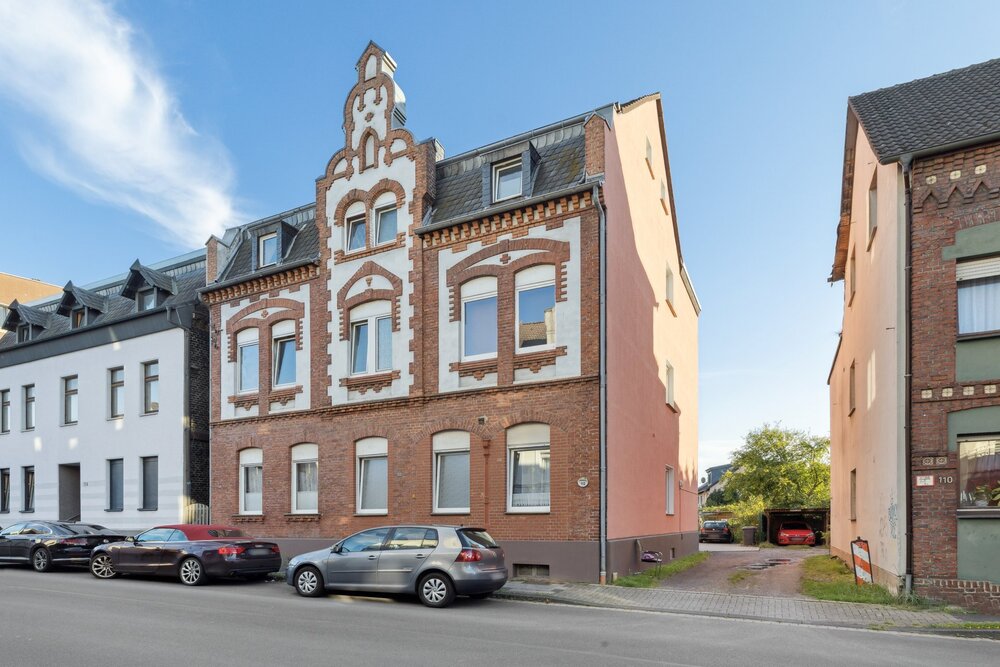 Thumbnail-Altbau-Charme mit Geschichte - MFH mit 5 WE und 4 Garagen in Herne