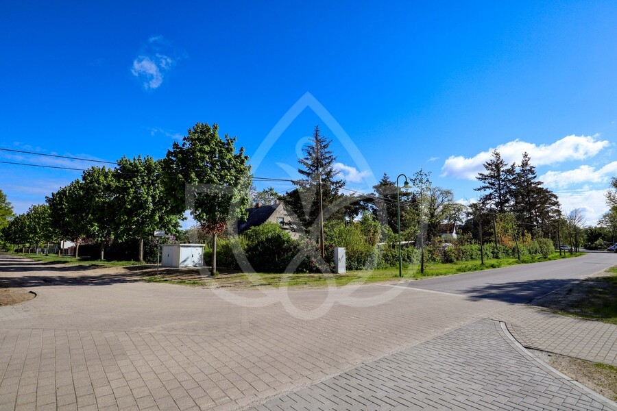 Thumbnail-Großes Projektgrundstück ca. 2.195 m² mit Altbestand – Petershagen