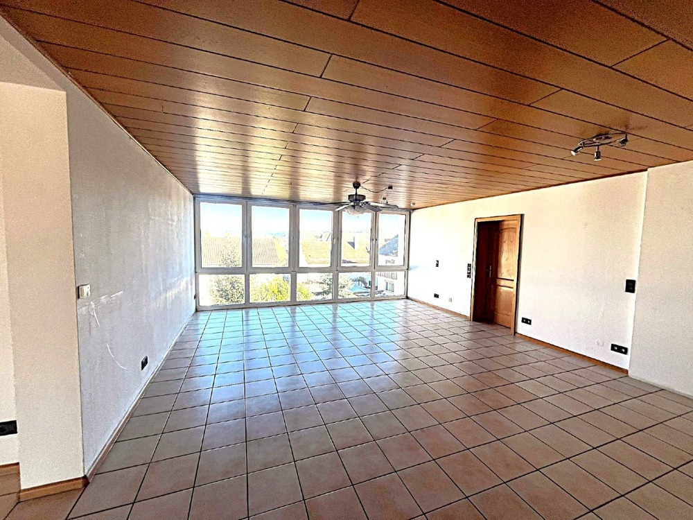 Thumbnail-Attraktive Dachgeschosswohnung mit sonniger Terrasse