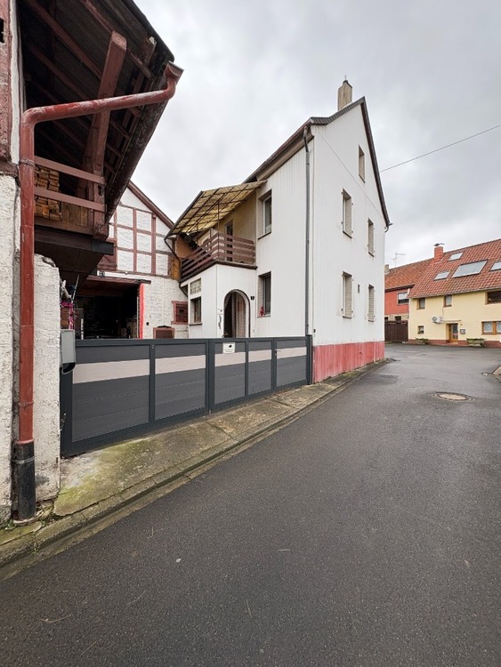 Thumbnail-Klein, fein & nachhaltig – Gemütliches Einfamilienhaus mit Photovoltaik in Staudernheim
