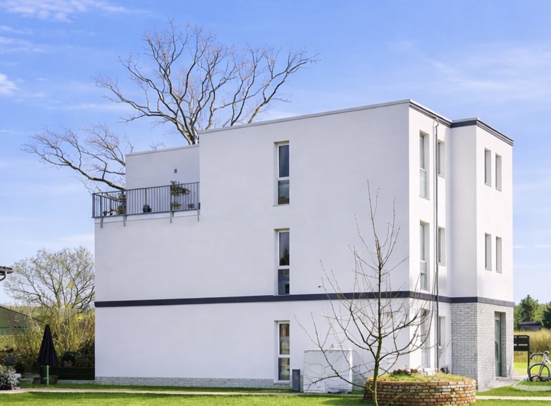 Thumbnail-Attraktive Kapitalanlage: Zwei vermietete MFH unmittelbar am Bahnhof – Top Verbindung nach Berlin