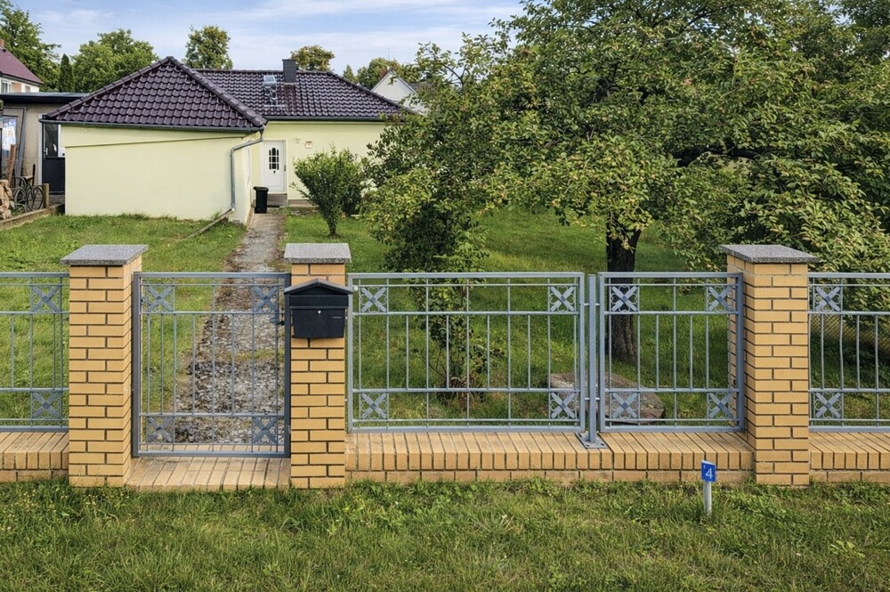 Thumbnail-Zehdenick: Handwerkerobjekt mit 697 m² GST inkl. Garten, Garage & Schuppen – nur 1,3 km zum Bahnhof