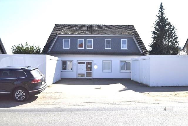 Thumbnail-Interessante ETW + Terrasse + Garten + Garage auf 842 m² bezahltem Erbpachtgrundstück