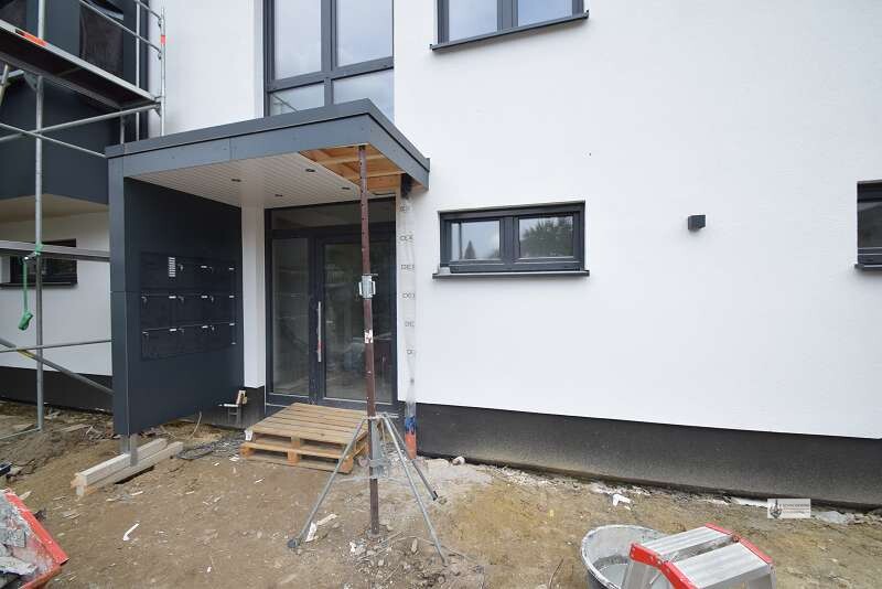 Thumbnail-Hoch moderne EG Wohnung Neubau zum 1. Juli 2026 + Rollläden + Stellplatz ohne Küche mit Gartenteil