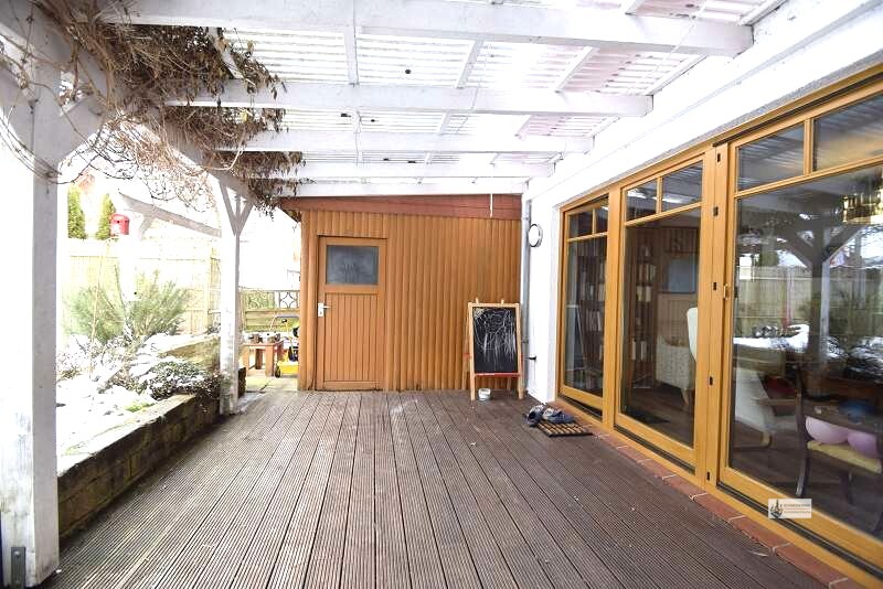 Thumbnail-Für die kleine Familie oder Pärchen + Büro DHH in ruhiger Wohnlage TOP Nachbarschaft + EBK + Carport