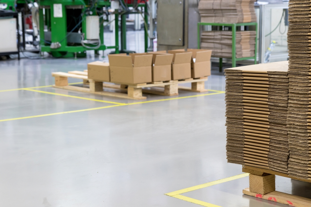 Thumbnail-AB 250 M² IN PRODUKTIONS- UND LAGERHALLE MIT LKW-ZUFAHRT