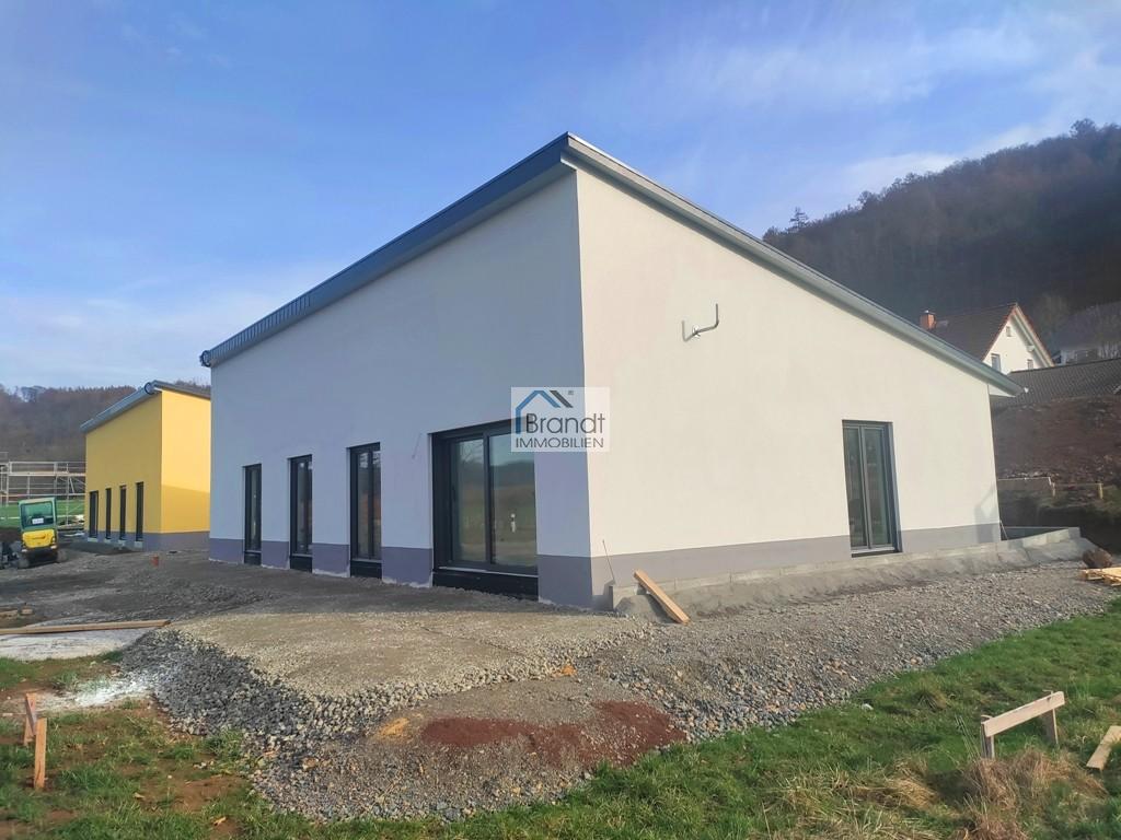 Thumbnail-Schlüsselfertiger Seniorenbungalow! KEINE Energiekosten mehr! Großzügig und hell!