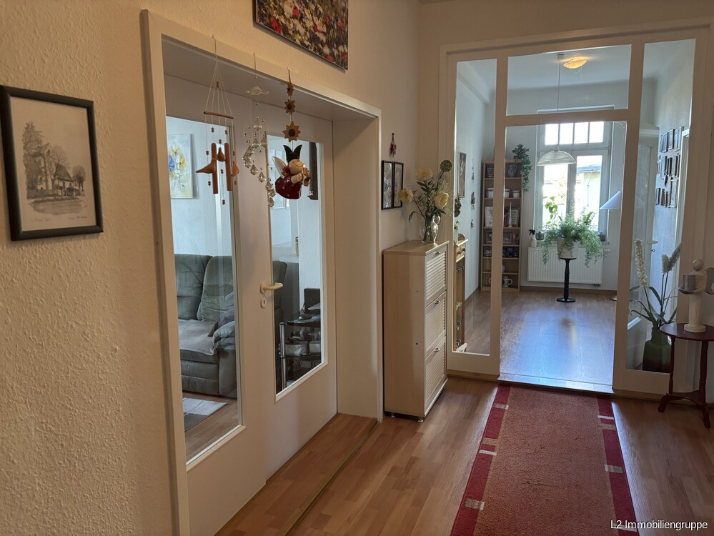 Thumbnail-Traumhaft schöne 5-Zimmer Eigentumswohnung im Park in absoluter Bestlage am Waldrand