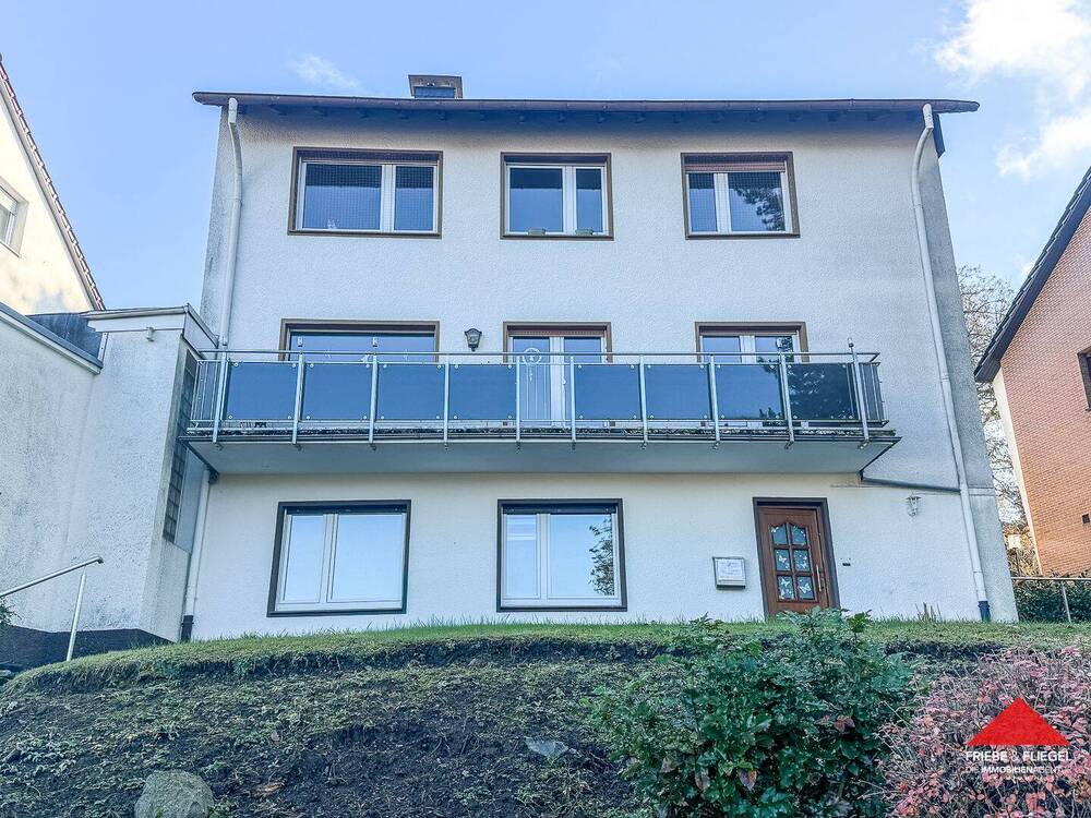 Thumbnail-Gepflegtes 3-Familienhaus in Lüdenscheid: Ruhig wohnen, zentral leben
