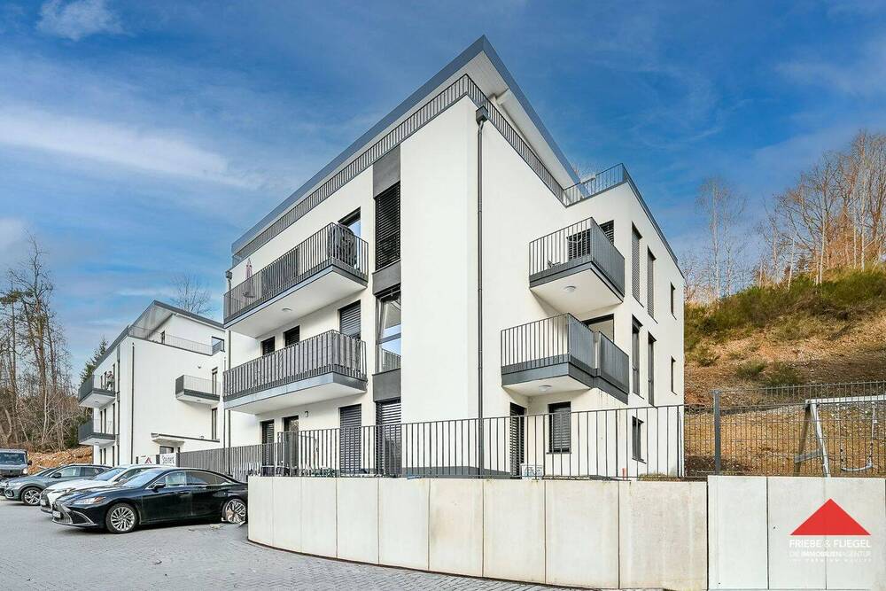Thumbnail-Neubau Mehrfamilienhaus mit Kfz-Stellplätzen in Gummersbach