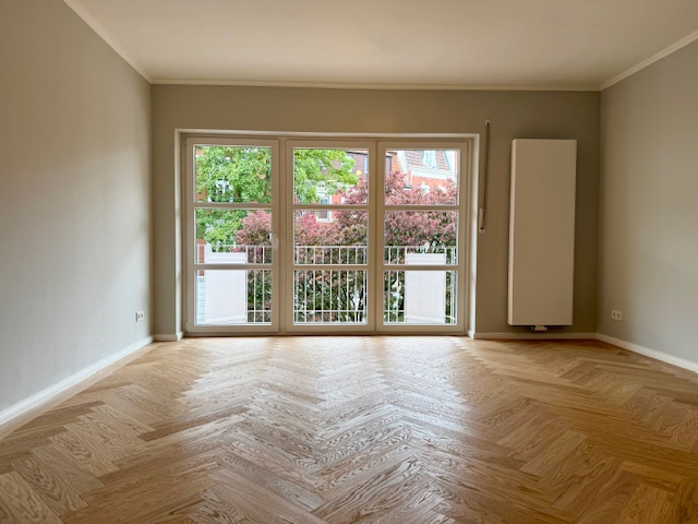 Thumbnail-Modern wohnen. Stilvoll leben. Exklusiv saniert.