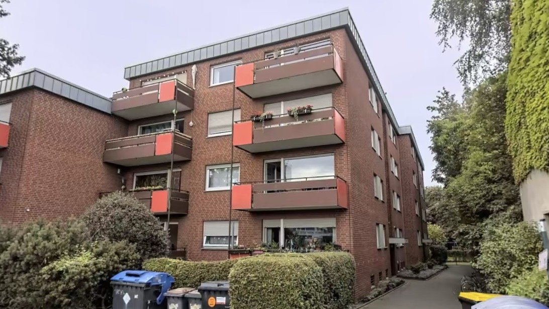 Thumbnail-Wohnen am Koburger Weg: 2 Zimmer, EBK & zwei Balkone – befristet bis Mai 2027