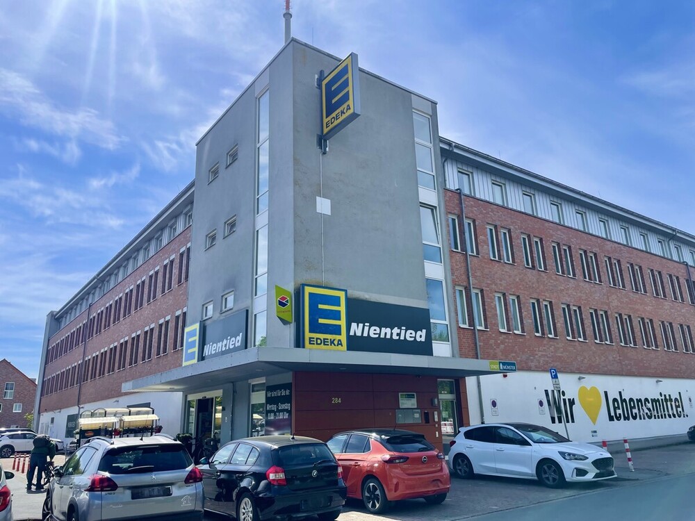 Thumbnail-3 Büroetagen zur Teil- oder Gesamtanmietung: Top-Anbindung trifft Büro-Flexibilität!