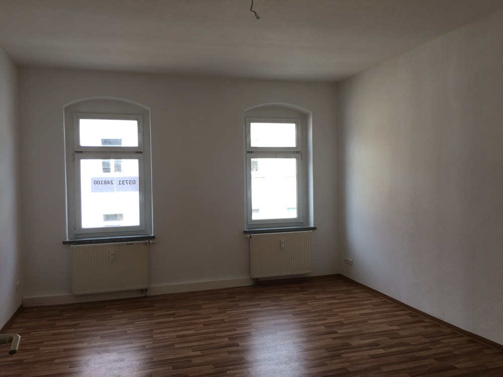 Wohnzimmer -->