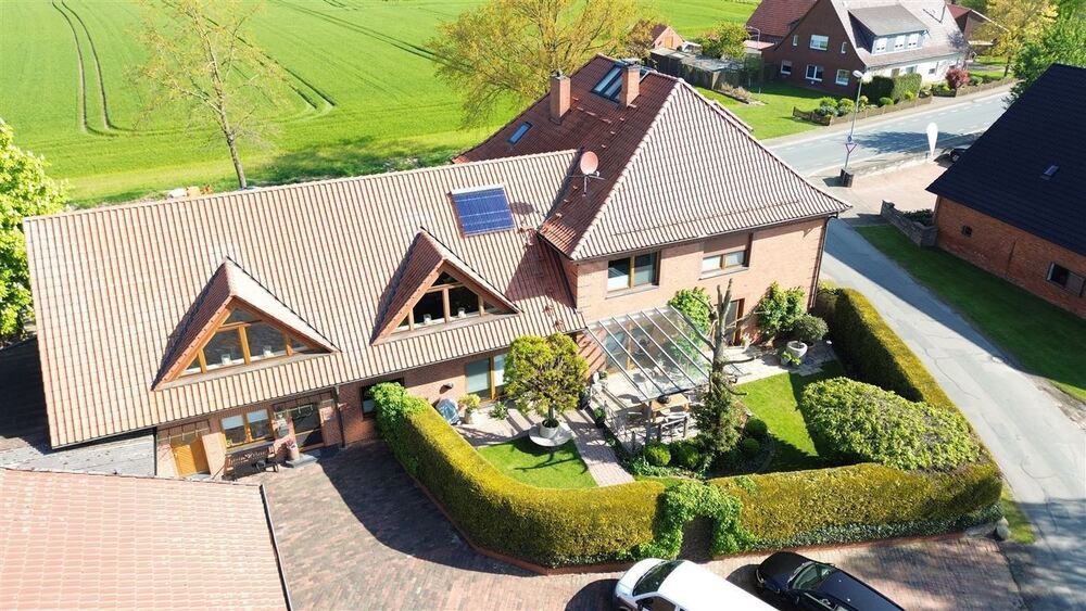 Thumbnail-Herausragendes Wohnhaus und Gewerbeeinheit mit viel Platz Luxus Comfort und Potenzial Kaufpreis; VB