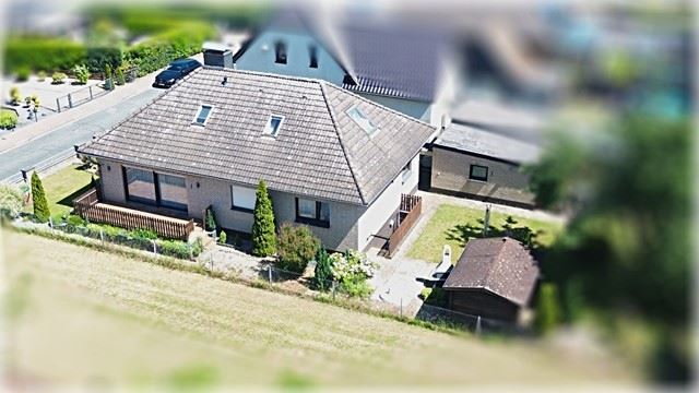 Thumbnail-Vielseitiges Einfamilienhaus mit viel Platz und Potenzial in zentraler Lager von Stolzenau