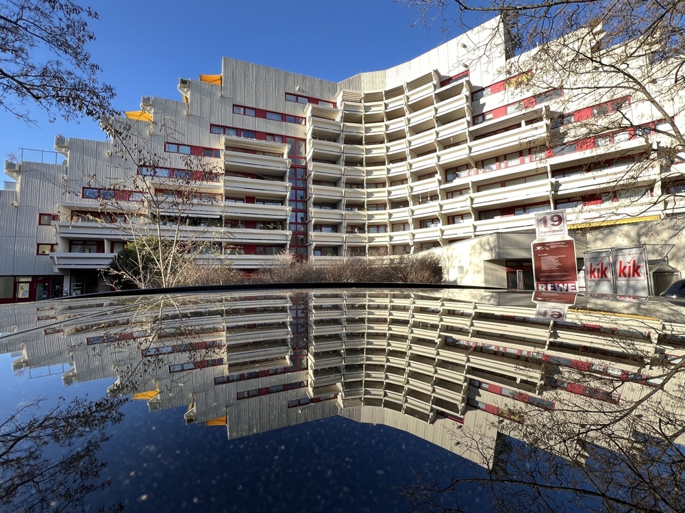 Thumbnail-Möblierte 2-Zimmerwohnung in Schwabing nur wenige Gehminuten von der Münchner Freiheit entfernt