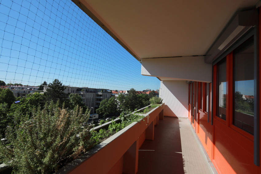 Thumbnail-Sonnige 2,5-Zimmer Wohnung mit großer Süd-West Loggia als sichere Kapitalanlage