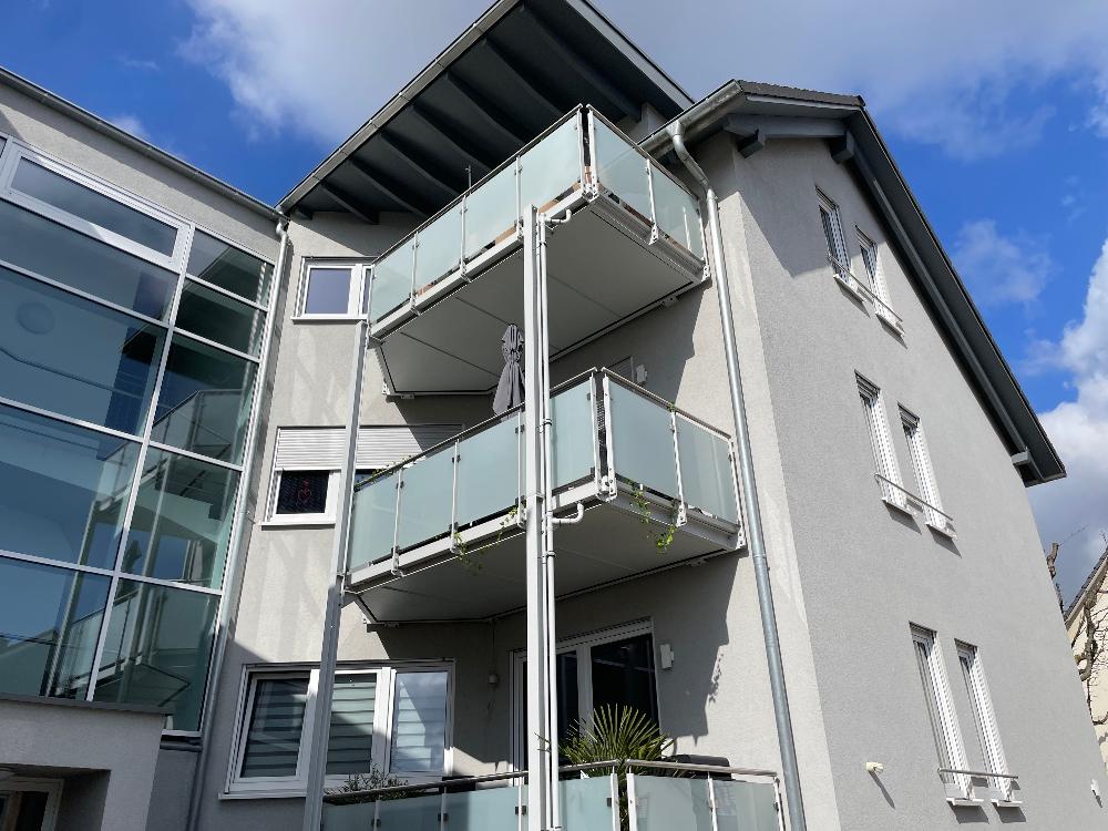 Thumbnail-*### Modernes Wohnen in Karlsdorf ###*
