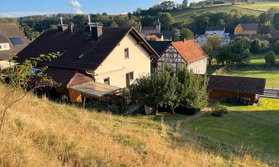 Thumbnail-Kirchheim-OT, Wohnhaus mit ELW